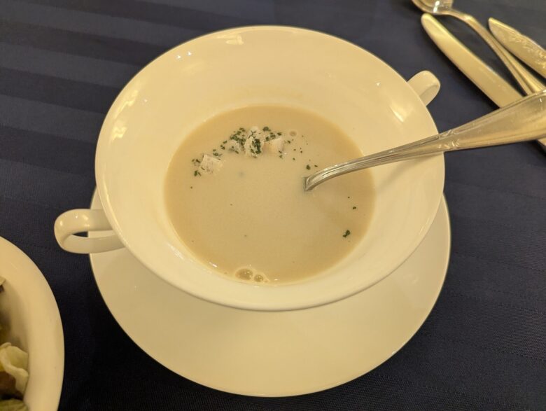 奄美山羊島ホテルの洋食ディナー