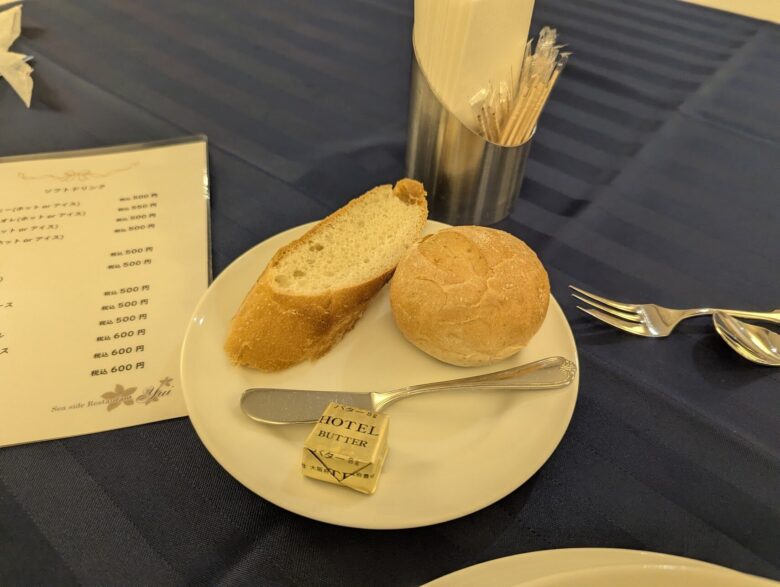 奄美山羊島ホテルの洋食ディナー