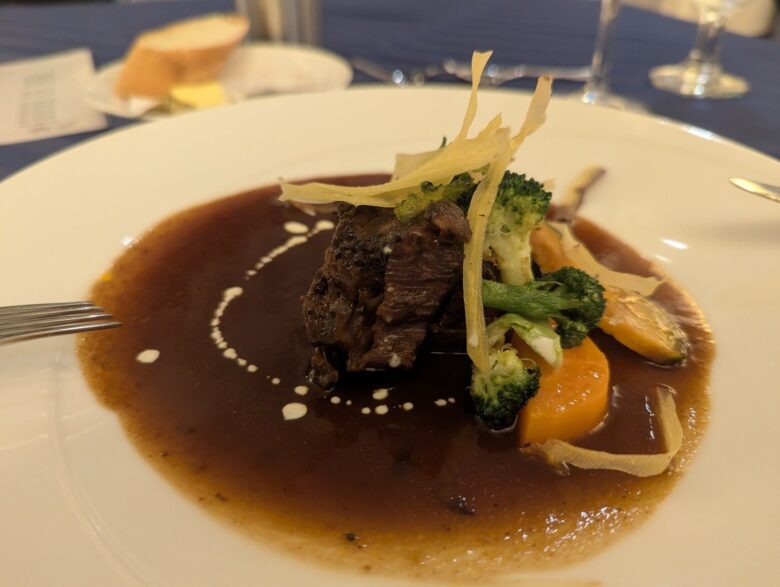 奄美山羊島ホテルの洋食ディナー