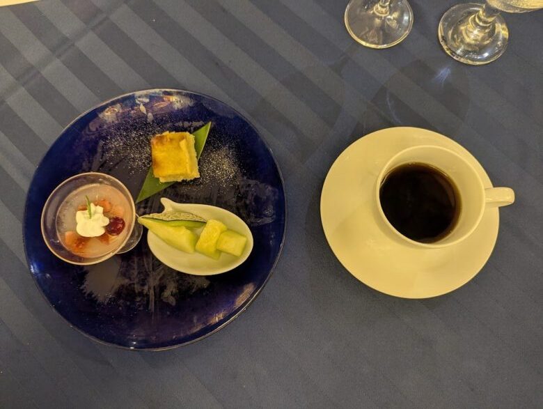 奄美山羊島ホテルの洋食ディナー