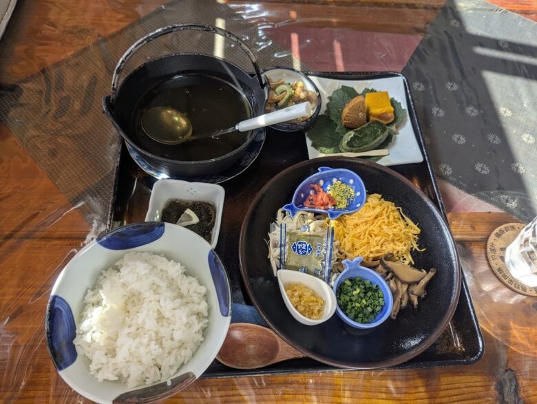 奄美大島 「こころ」さん鶏飯御膳は激ウマ!